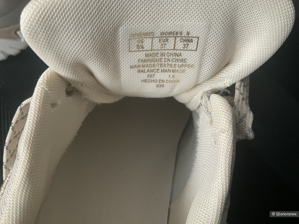 Кроссовки женские Guess 37 размера