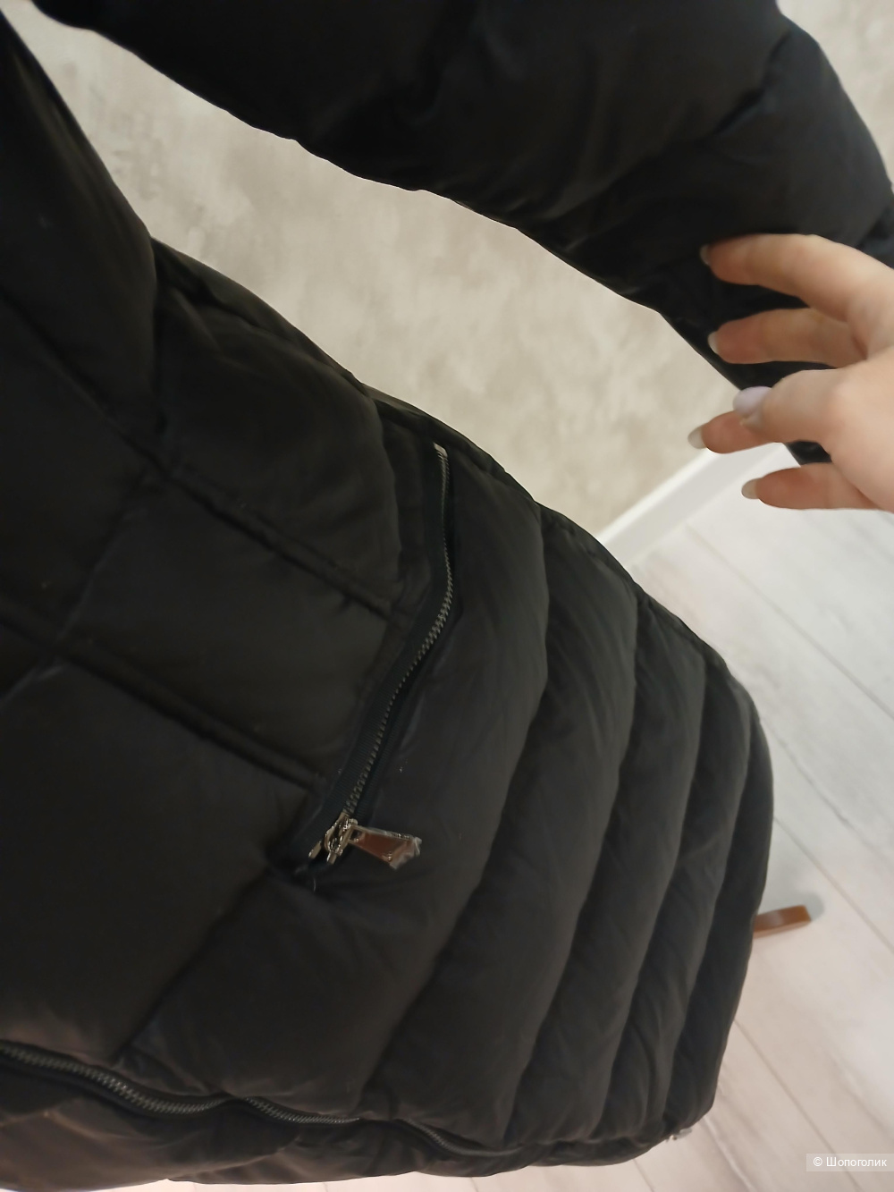 Пуховик Moncler р.4