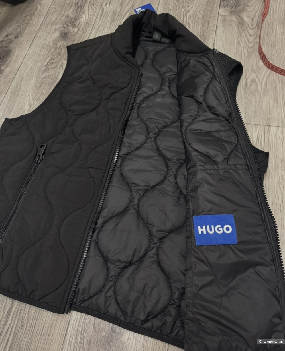 Hugo жилетка S