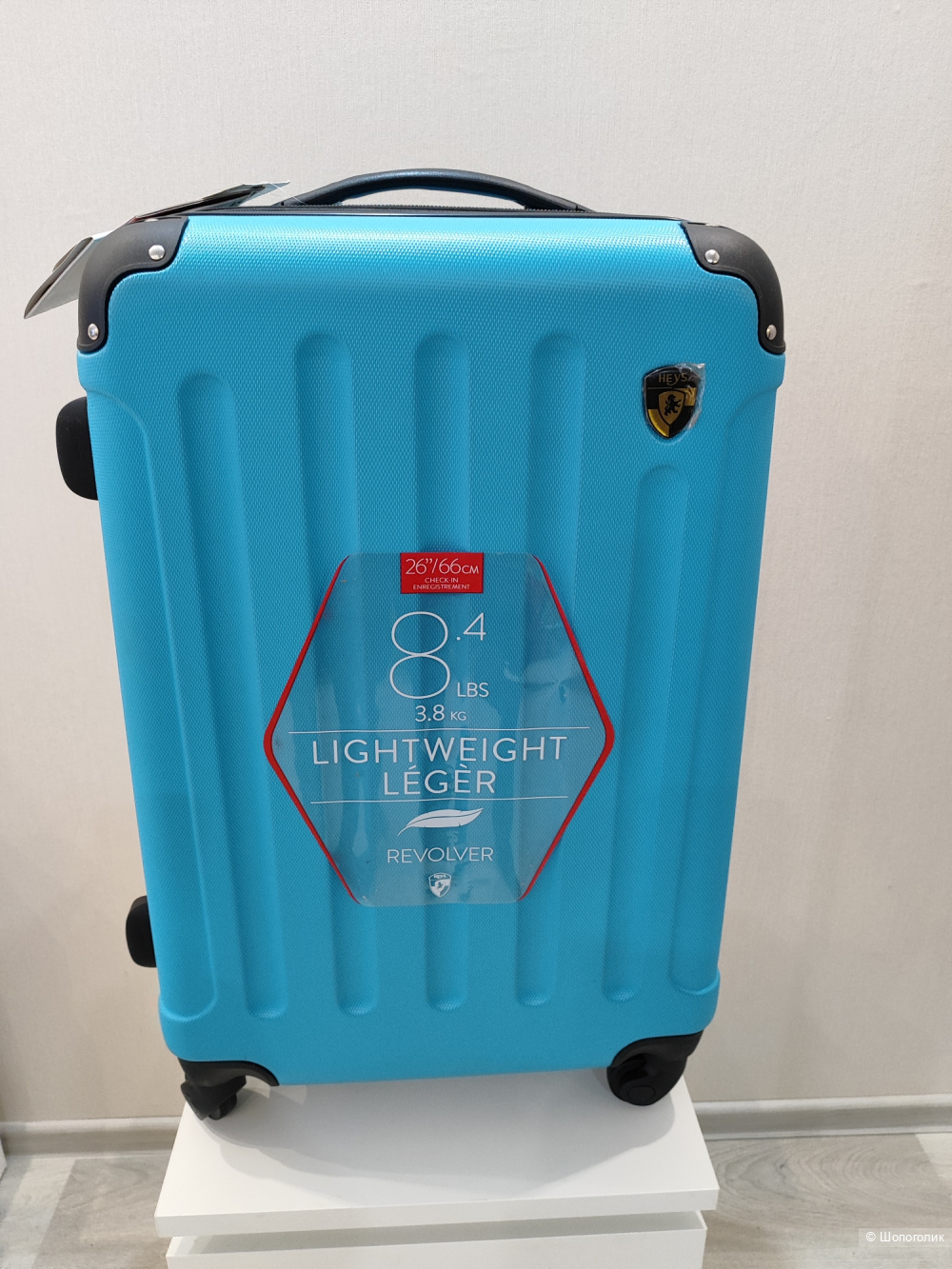 Чемодан Heys  размер М