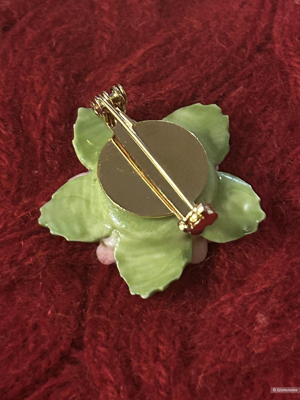 Брошь WINTON SQUARE