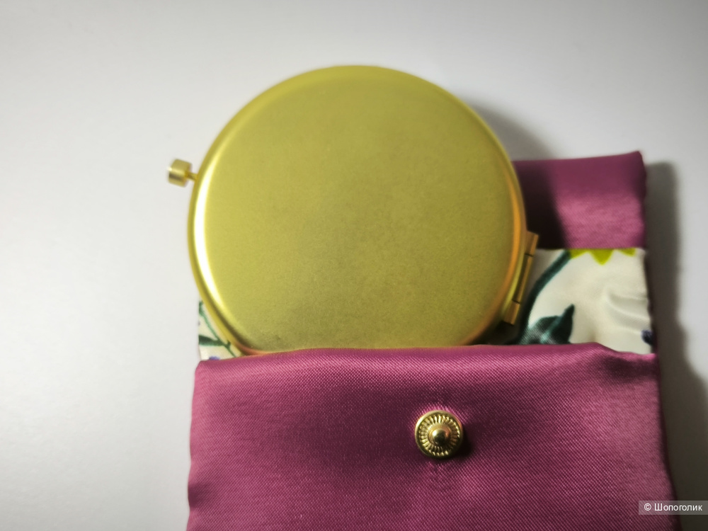 Зеркало Gucci beauty