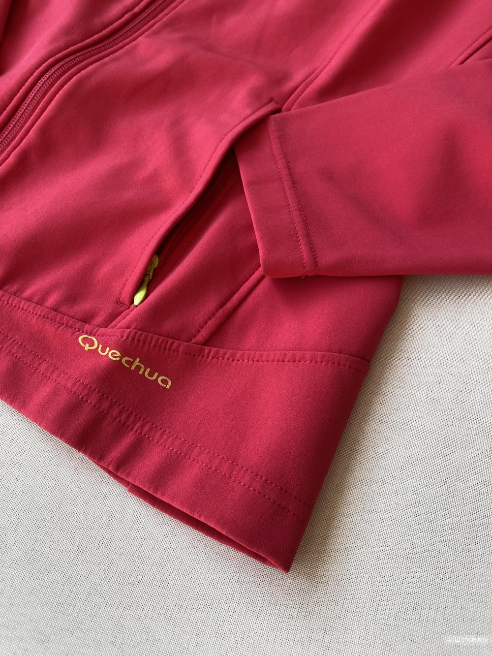 Куртка Decathlon Quechua p.S/M