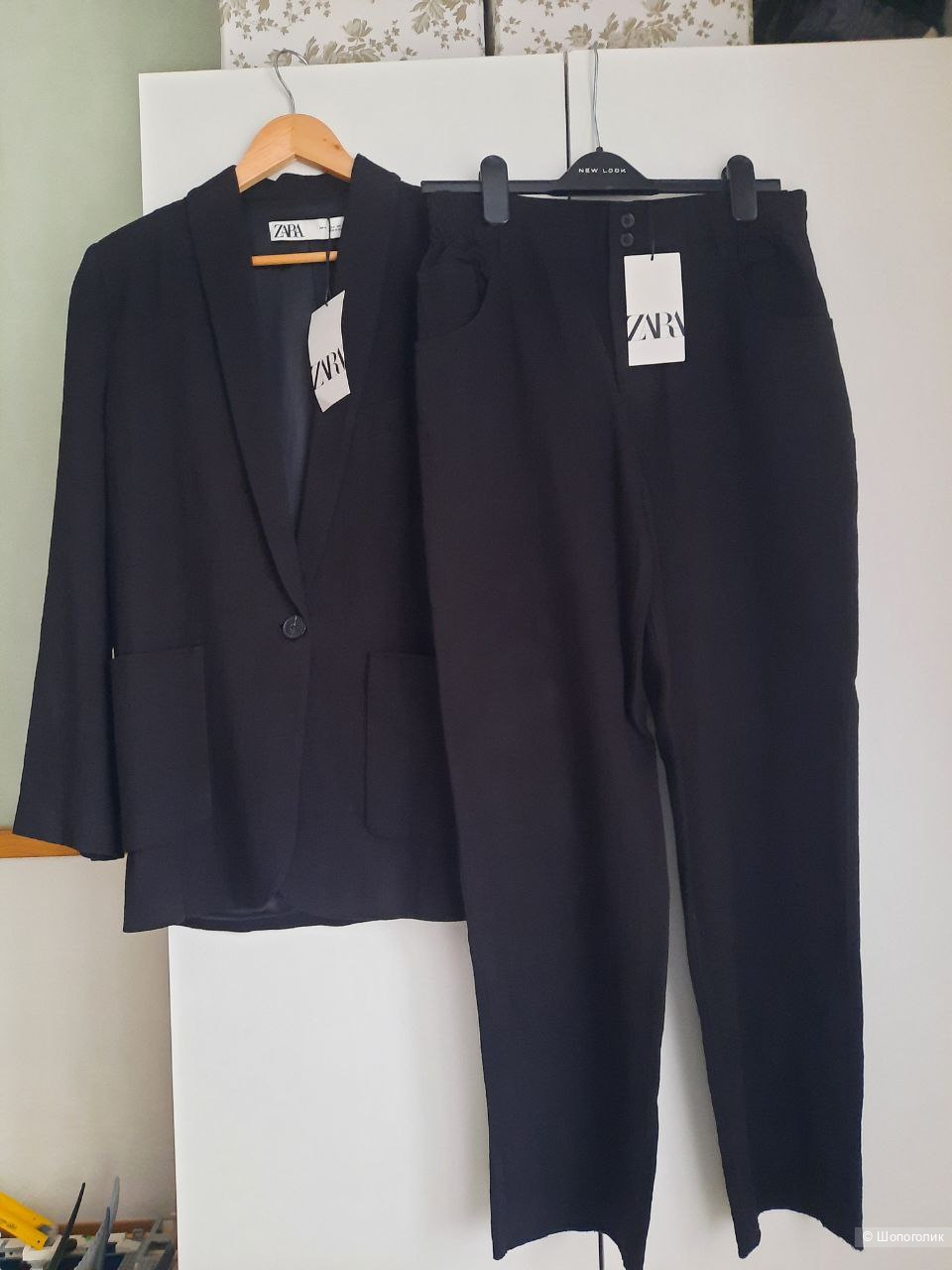 Костюм женский Zara размер M