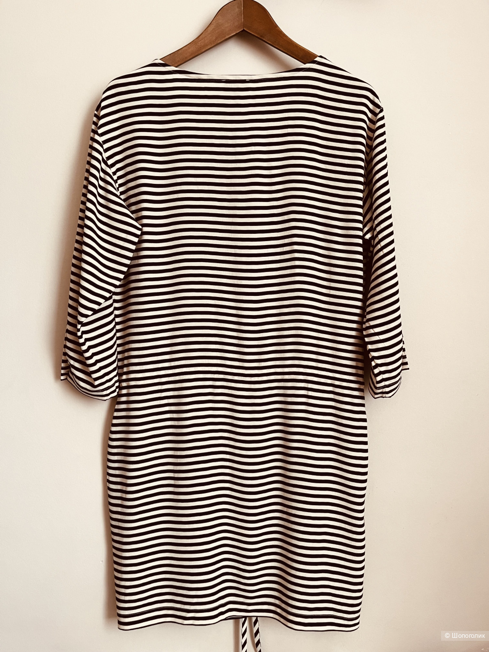 Платье  Armani Jeans, p. 38 160/84A