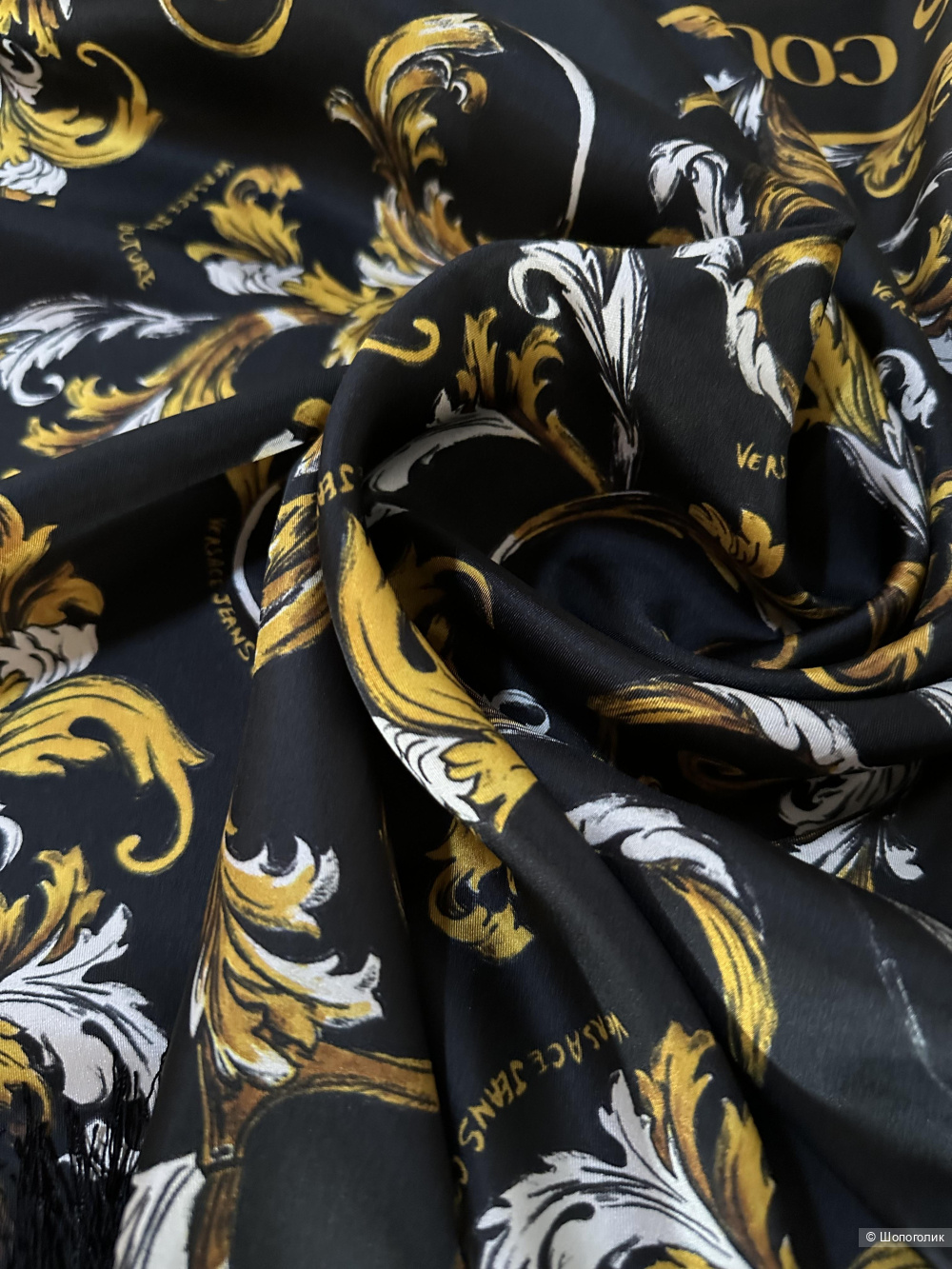 Шелковый платок Versare  90 x90 cm.