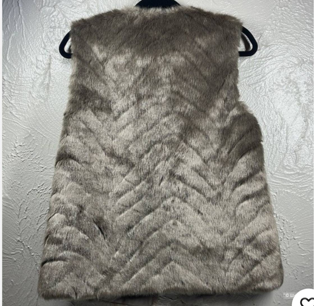 Жилет из экомеха H&M, размер 44/46/48