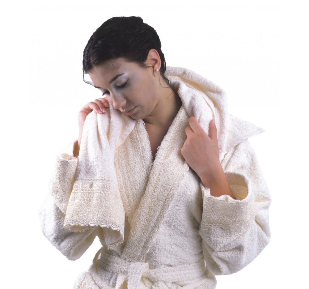 Халат с кружевом VIOPROS, 44-46