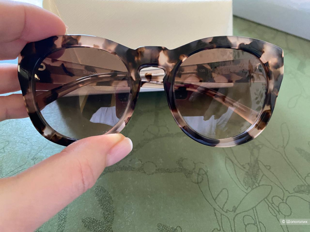 Очки от Michael Kors