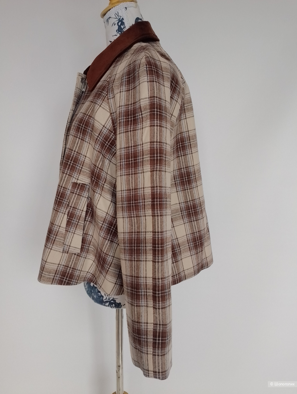 Клетчатая куртка Zara в стиле кейп, М