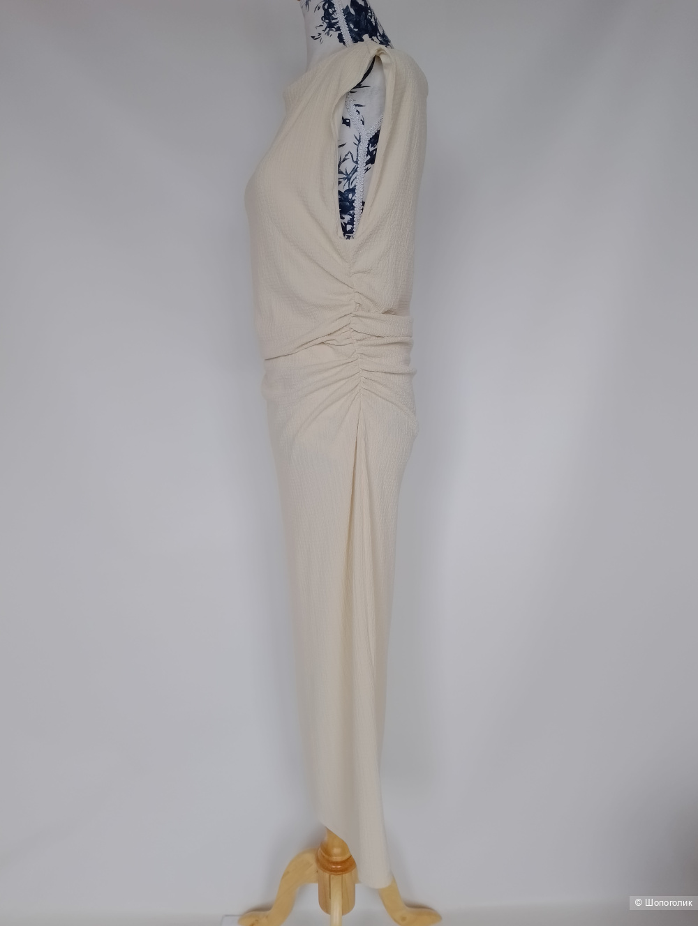 Платье H&M с драпировкой, L