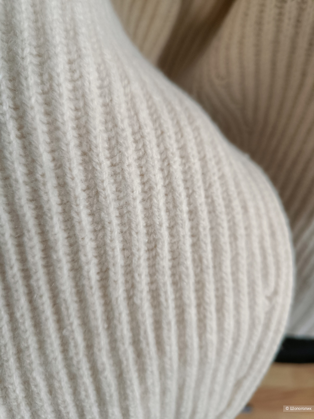 Свитер Escada Sport. Размер: М (44-46)