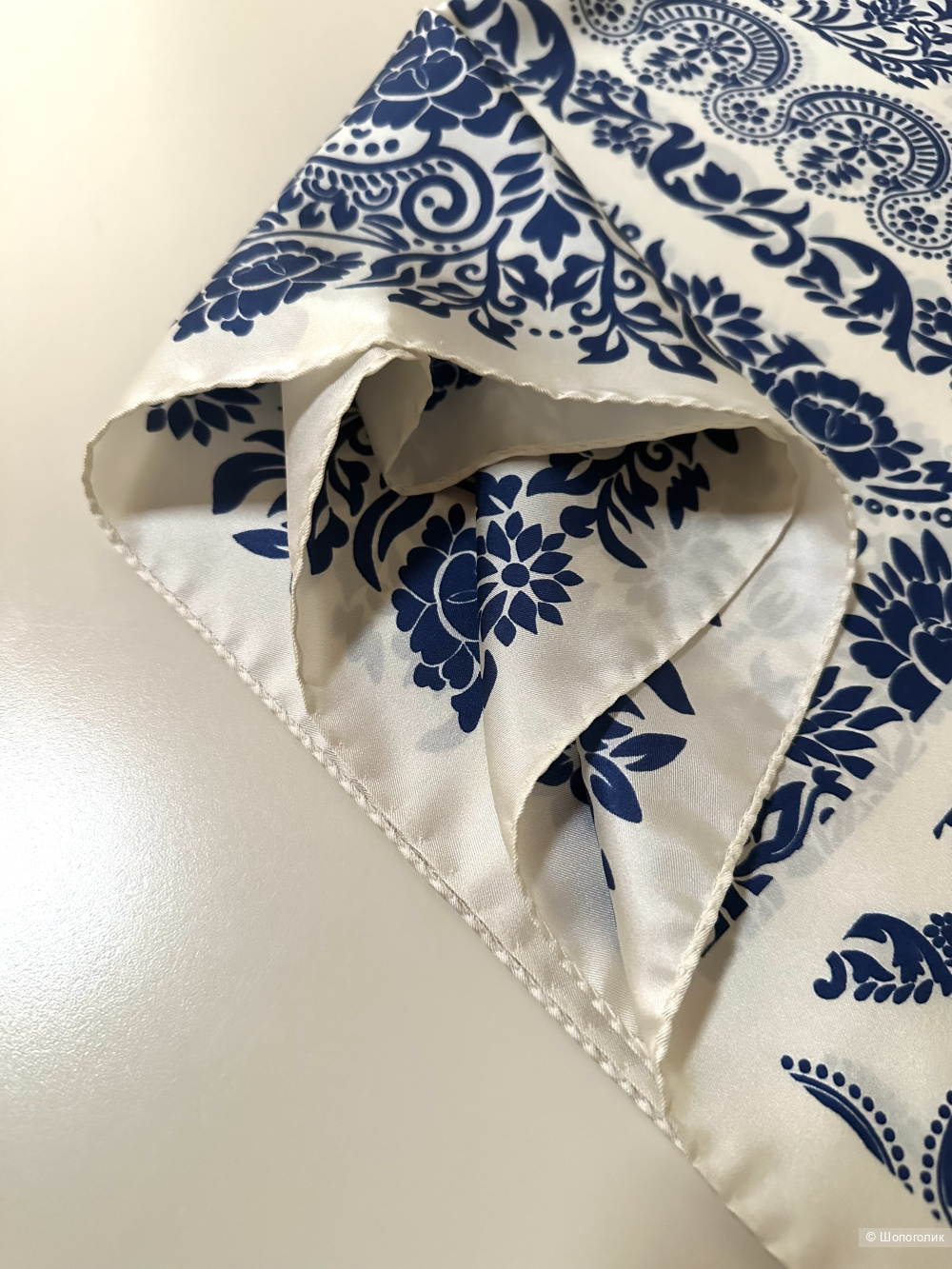 Шелковый платок Max Mara Weekend 90x90 см.