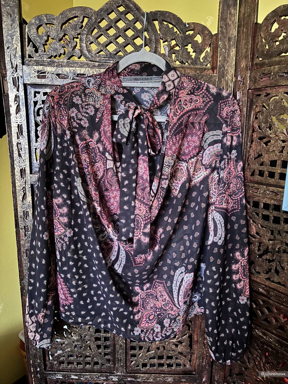 Блузка Angela Devis, размер 44/46/48.