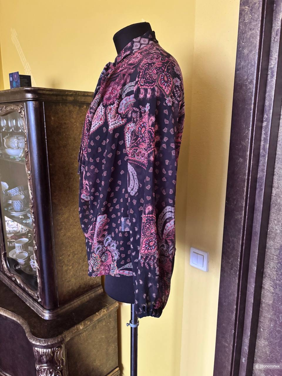 Блузка Angela Devis, размер 44/46/48.