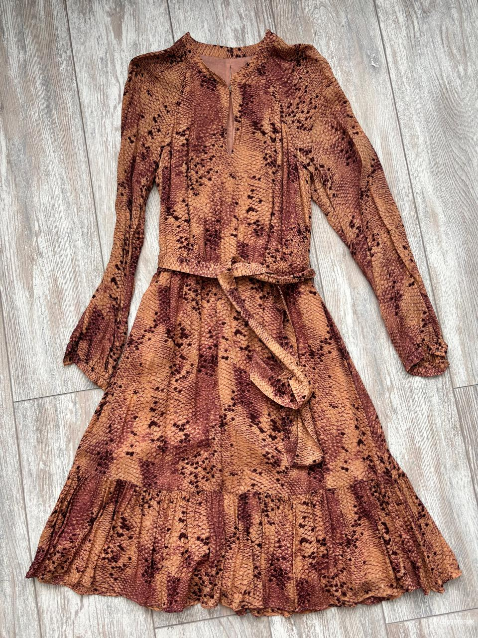 Платье из вискозы Massimo Dutti, р.34 Euro