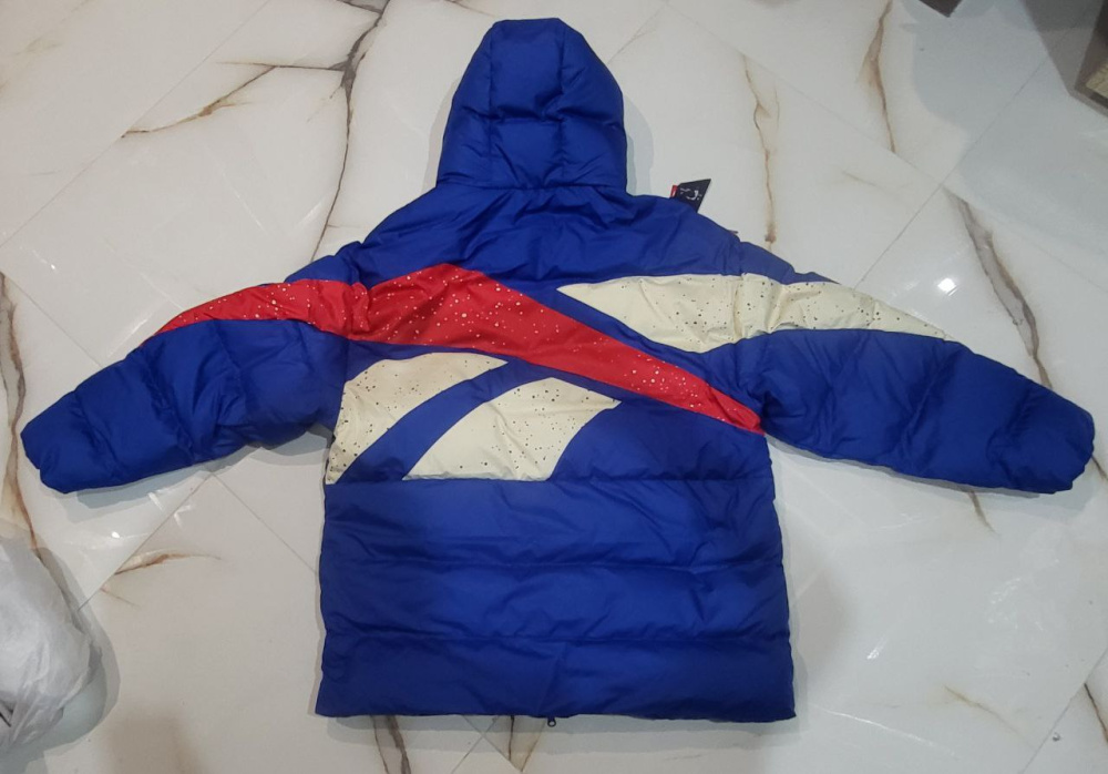 Пуховик  Reebok , оверсайз,   L    до 54