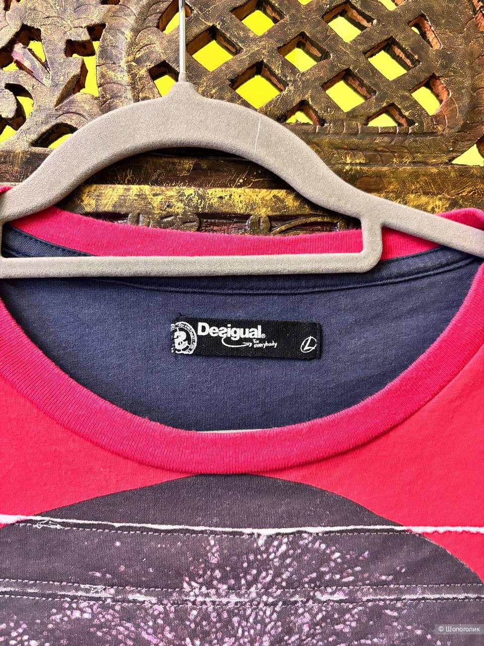 Футболка Desigual, размер L.