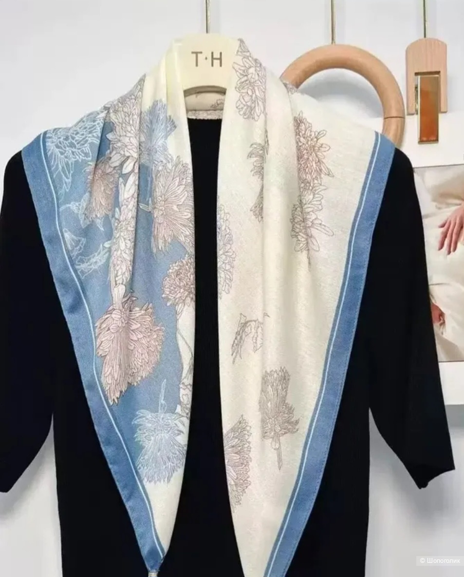 Платок no name 70*70