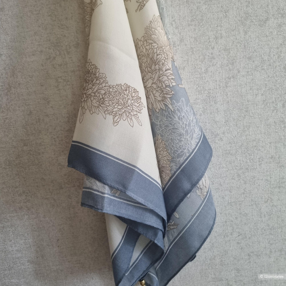 Платок no name 70*70