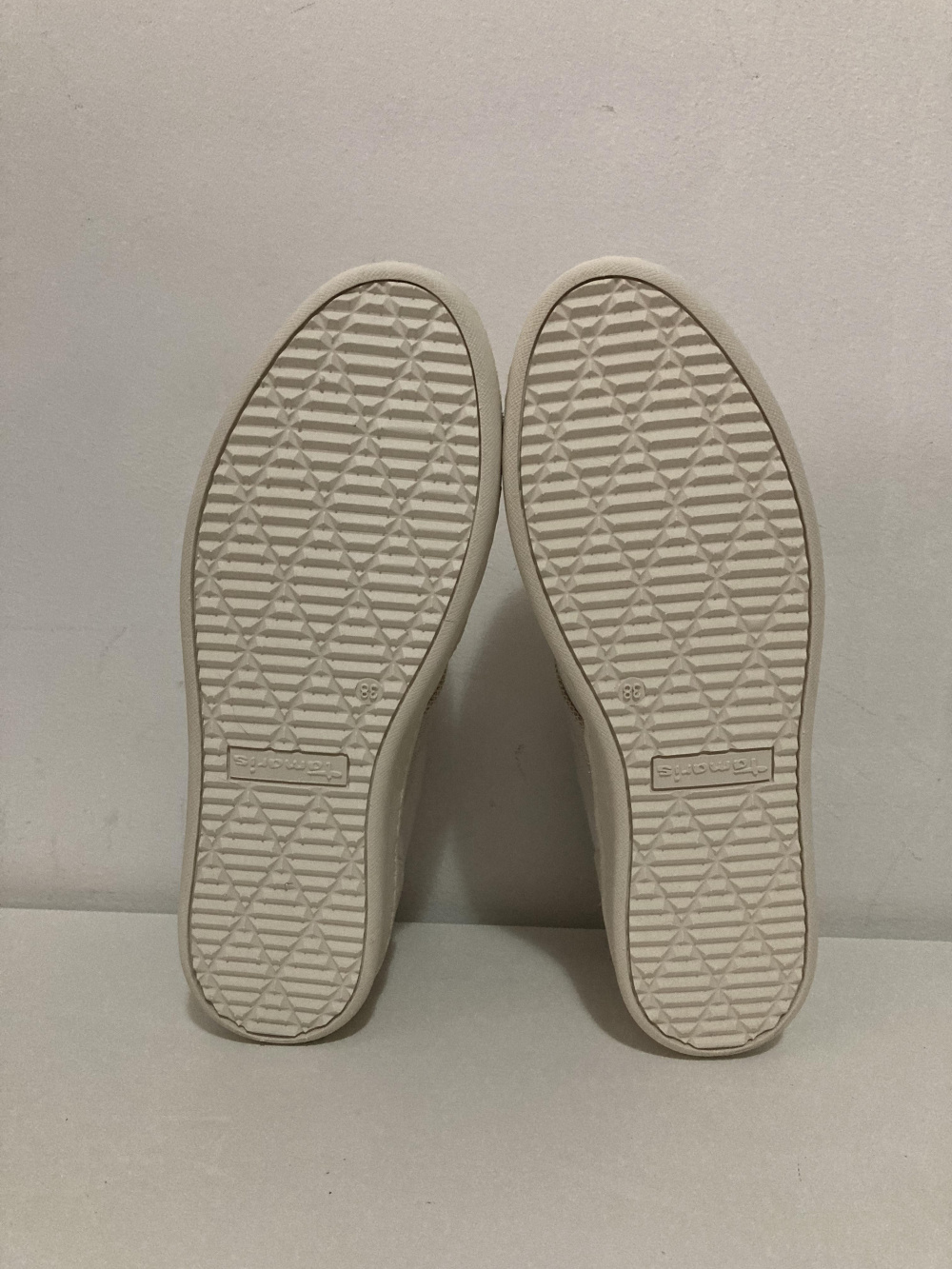 Кеды “ Tamaris ”, 39 размер