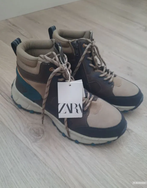 Кроссовки демисезонные женские Zara