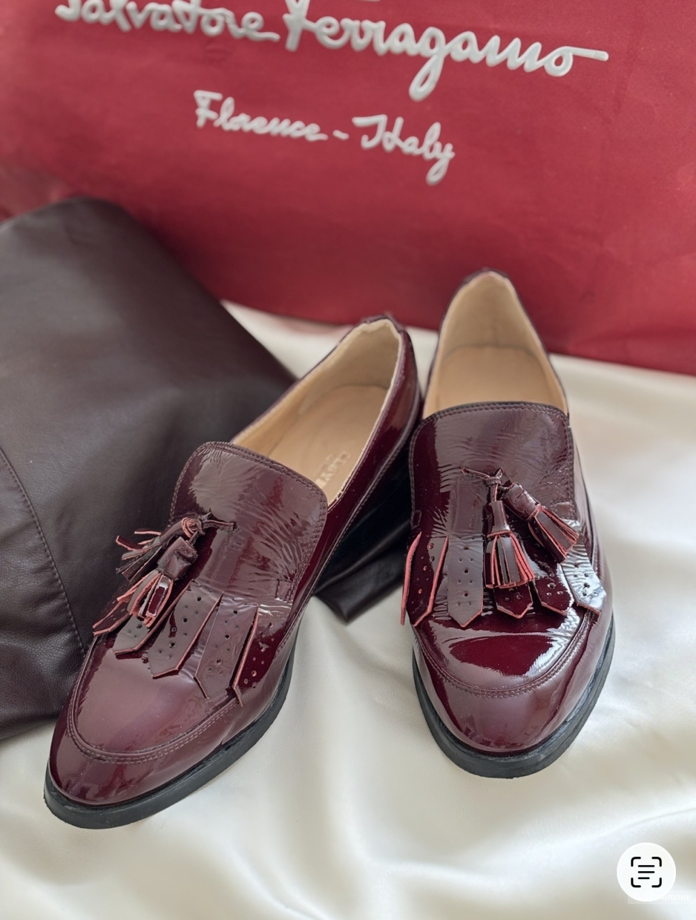 Кожаные лаковые лоферы Lloyd размер 38