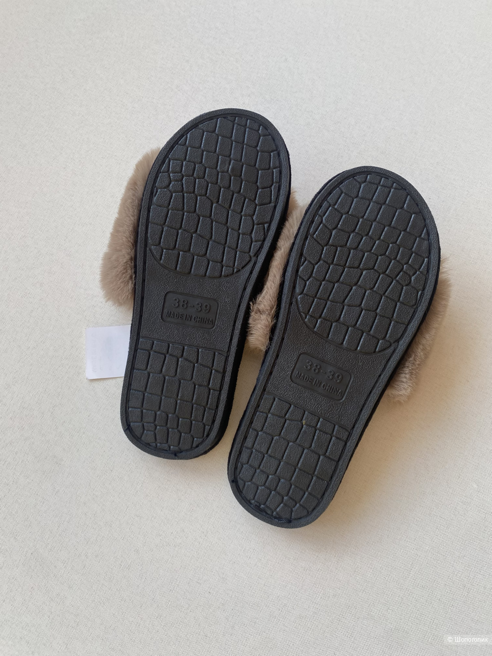 Шлепанцы Louis Vuitton