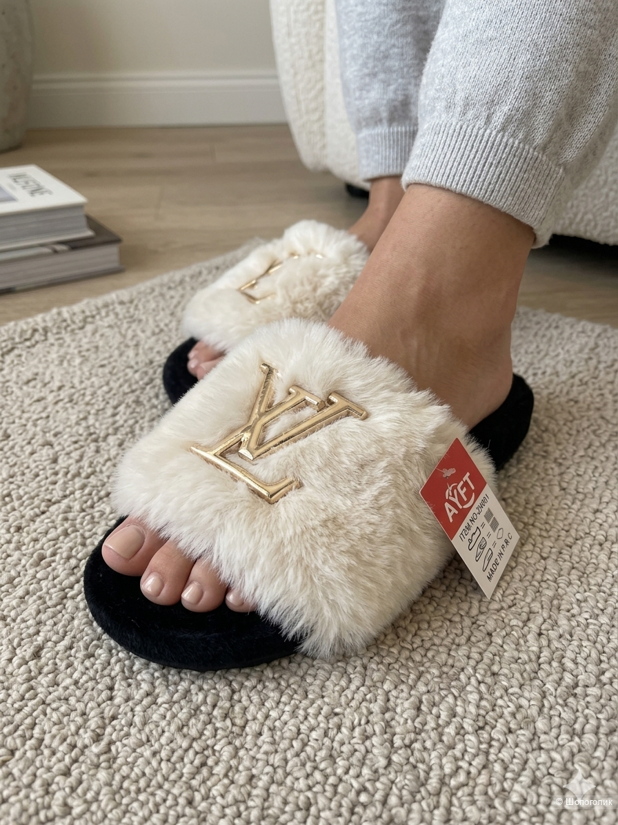 Шлепанцы Louis Vuitton