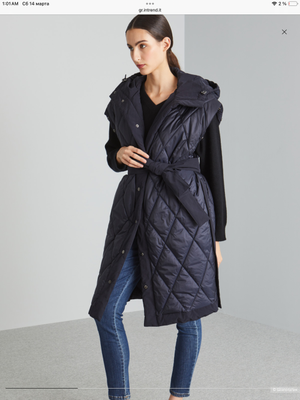 Max Mara Weekend пуховик-жилет. 54 размер