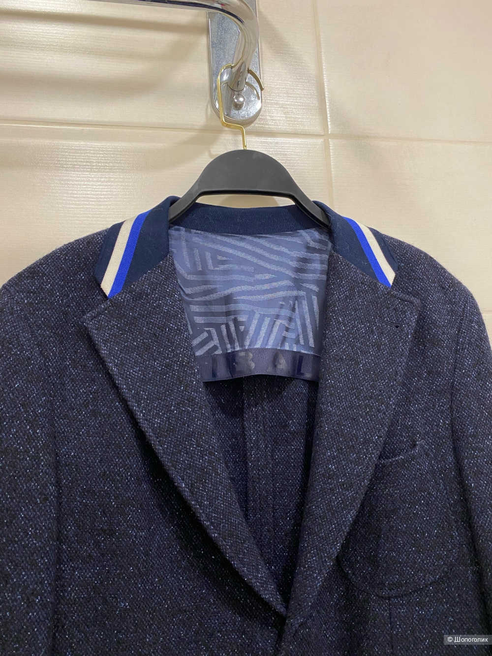 Блейзер  Baldessarini.Размер 46-48.