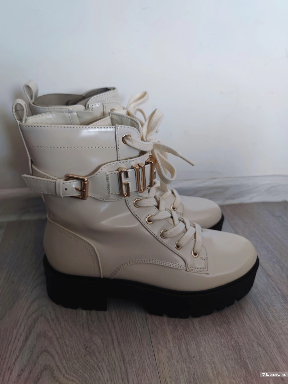 Ботинки Guess 38