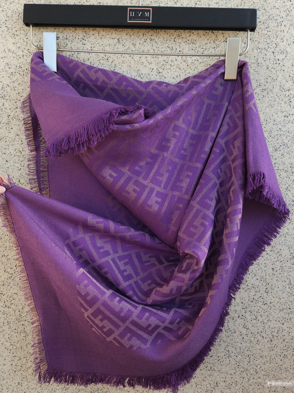 Палантин Fendi, 130*130