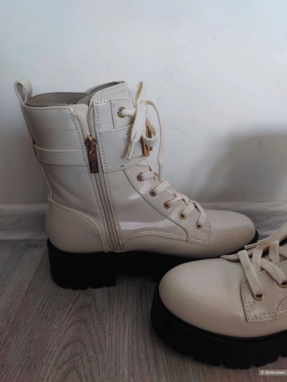 Ботинки Guess 38