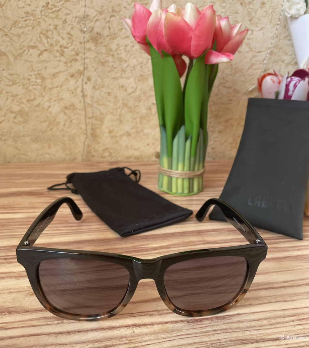 Очки солнцезащитные Labbra