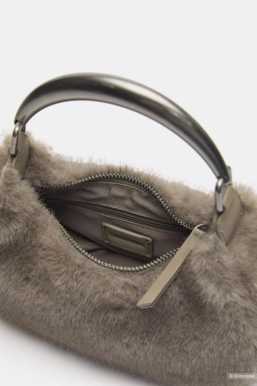 Сумка меховая Pull@bear