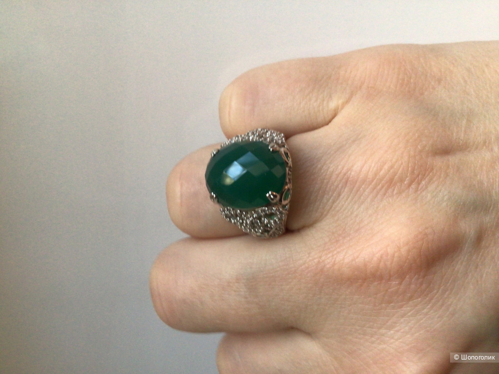 Серебряное кольцо с зеленым агатом, 16,5