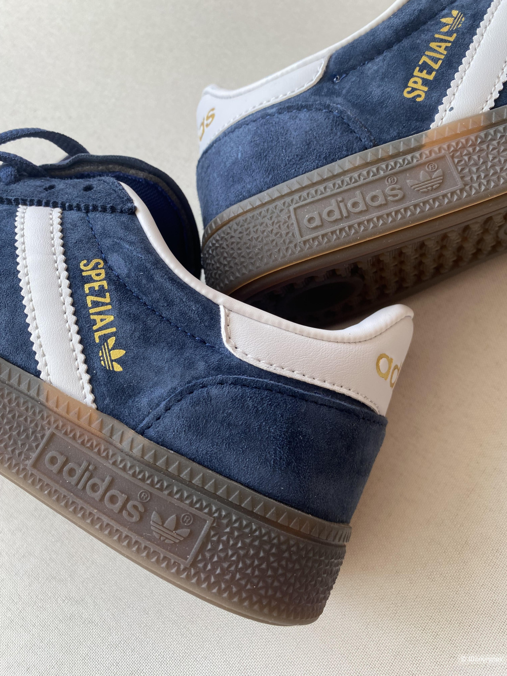 Кроссовки adidas Handball Spezial Navy White р.42-42,5