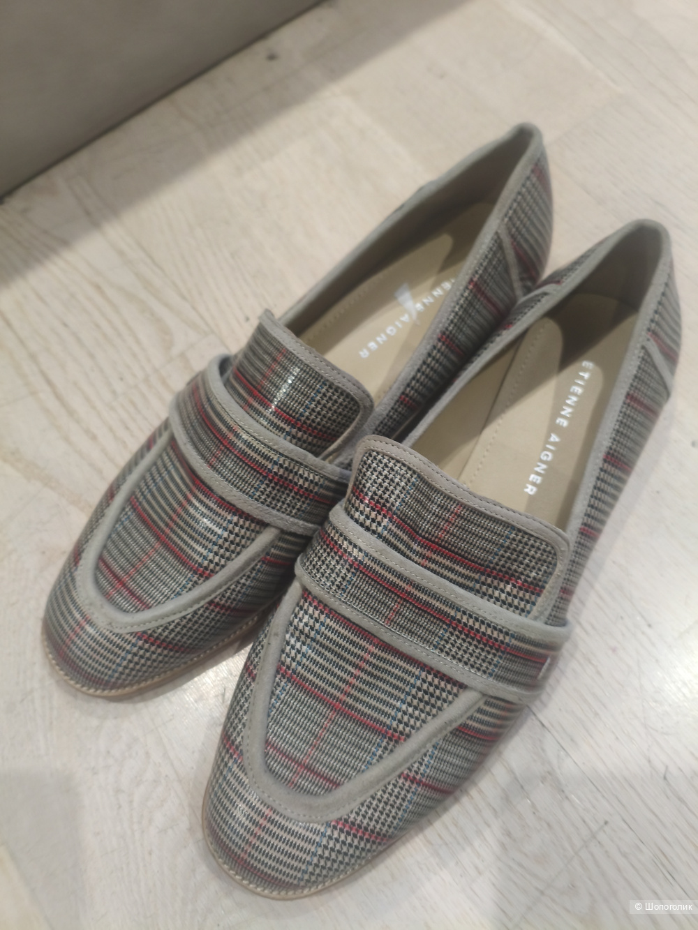 Кожаные лоферы Etienne Aigner размер 9 us (39)