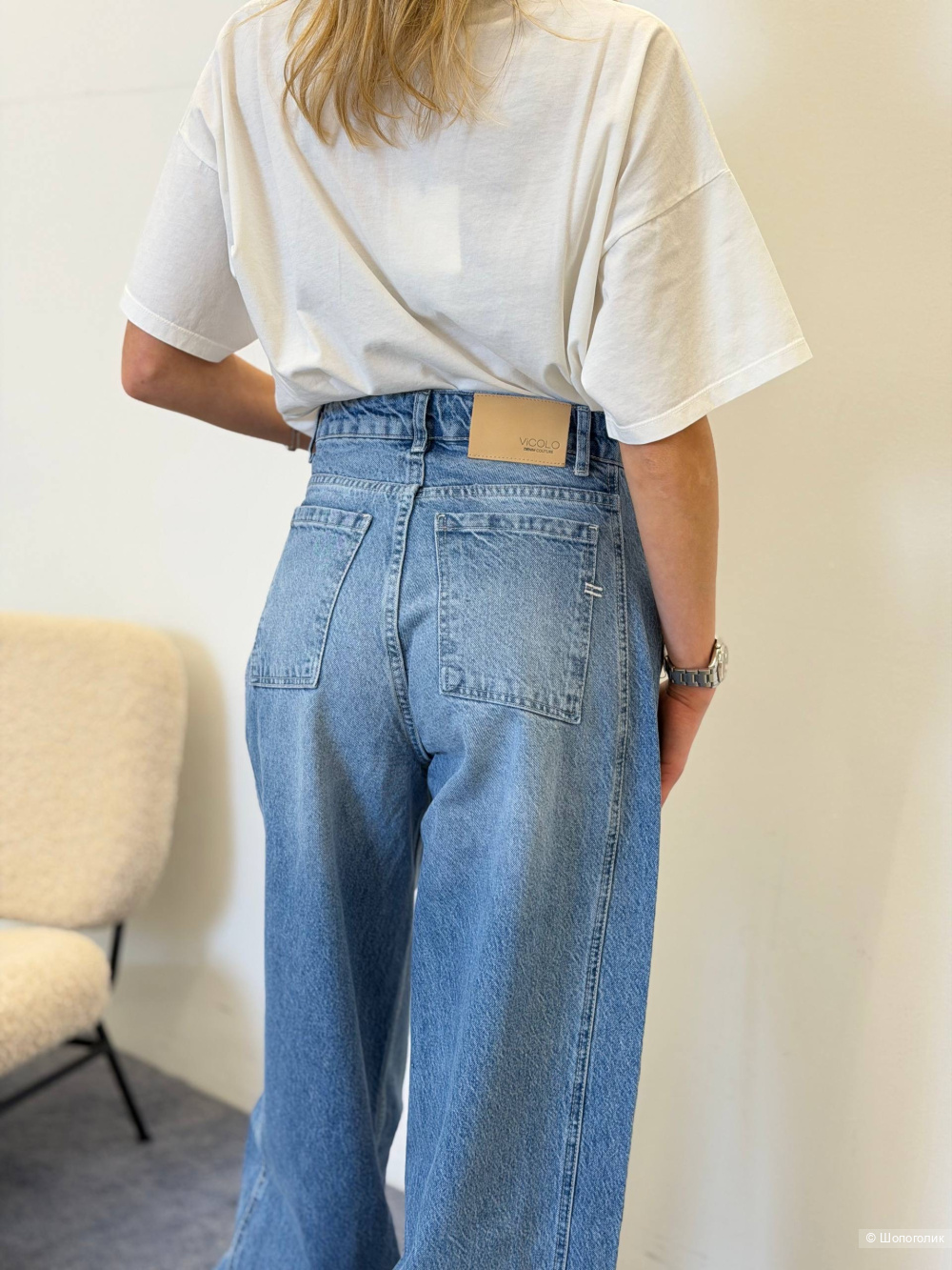 Джинсы VICOLO, размер S.