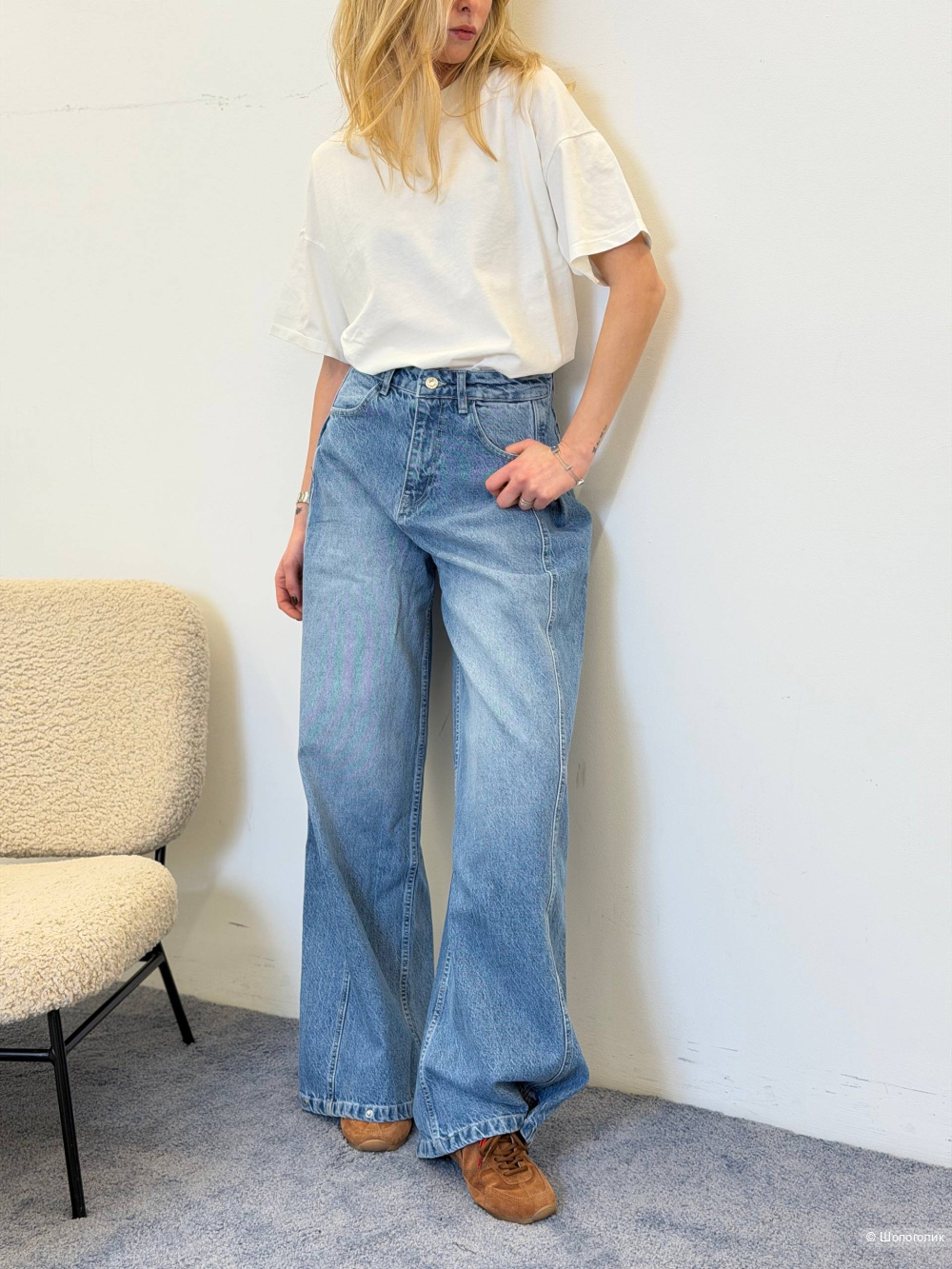 Джинсы VICOLO, размер S.