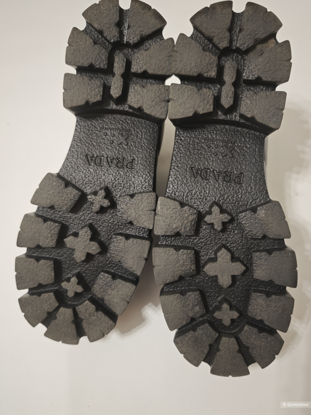 Лоферы Prada, размер 39(26 см)