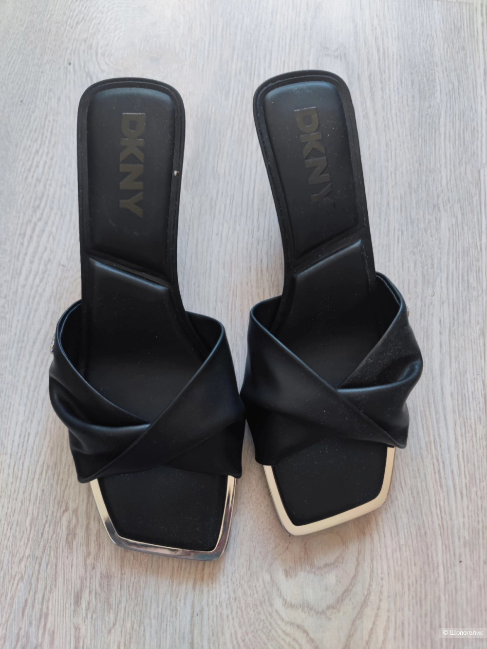 Босоножки DKNY 37-38
