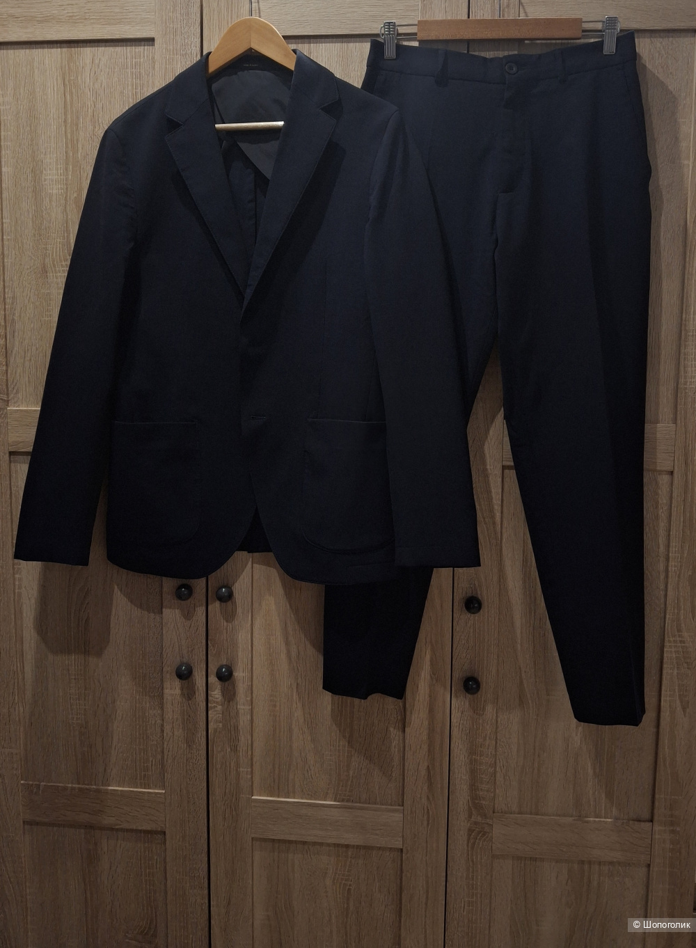 Шерстяной костюм Massimo Dutti/44-46