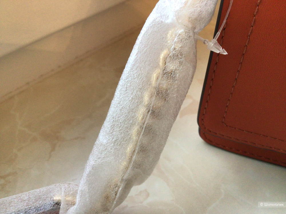 Кожаная сумка Michael Kors