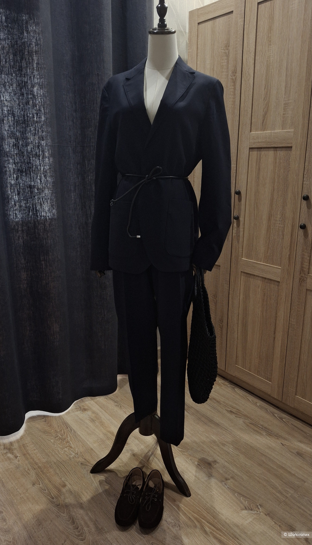 Шерстяной костюм Massimo Dutti/44-46