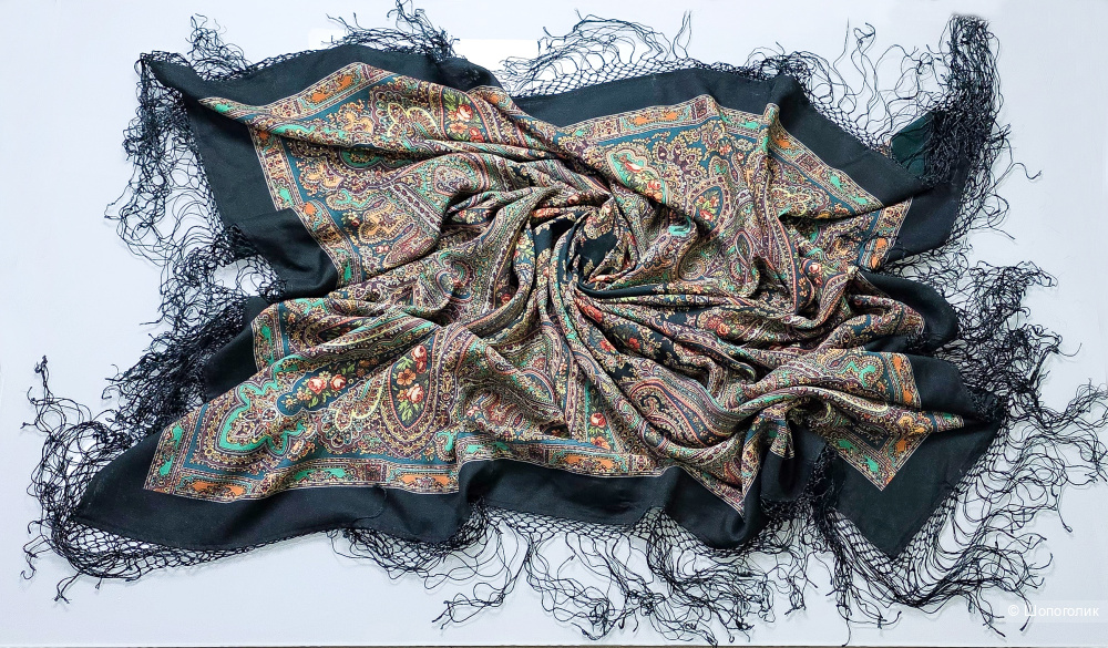 Шаль павловопосадская "Волшебница", новая