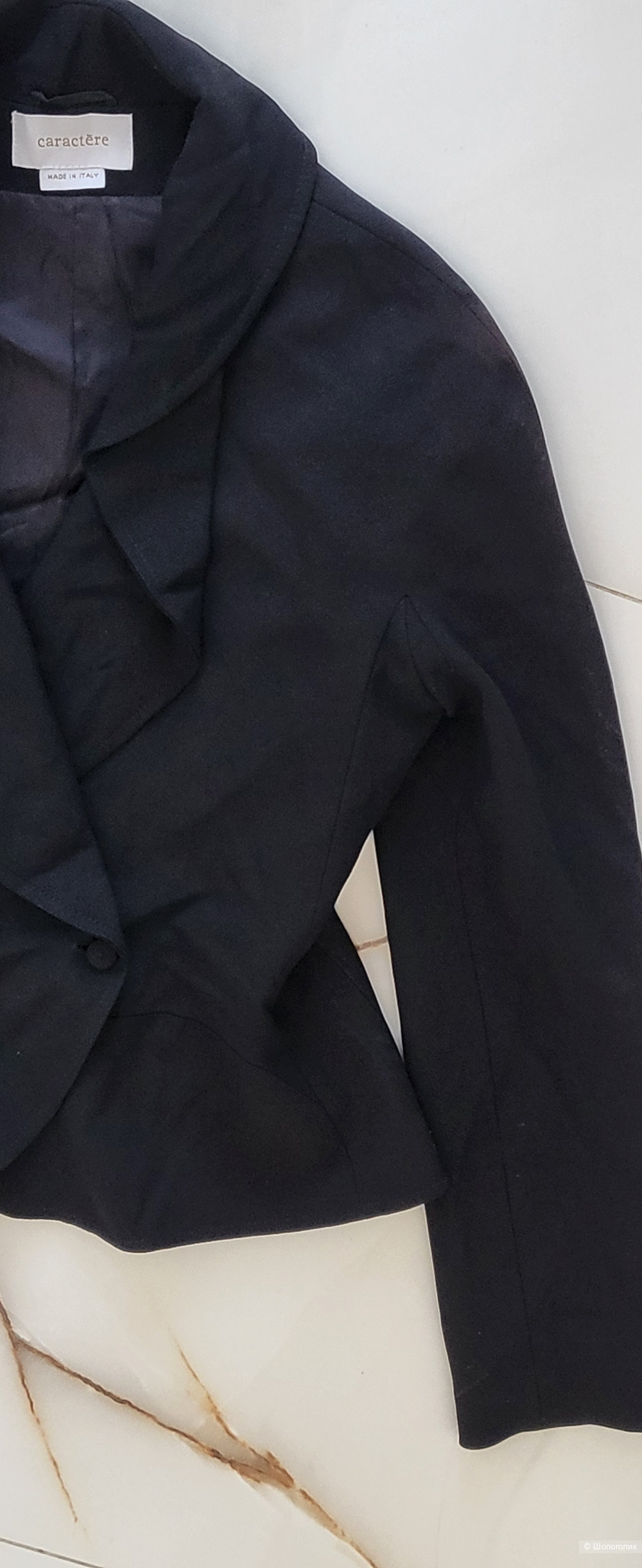 Жакет Caractere, it.44 на 46+-