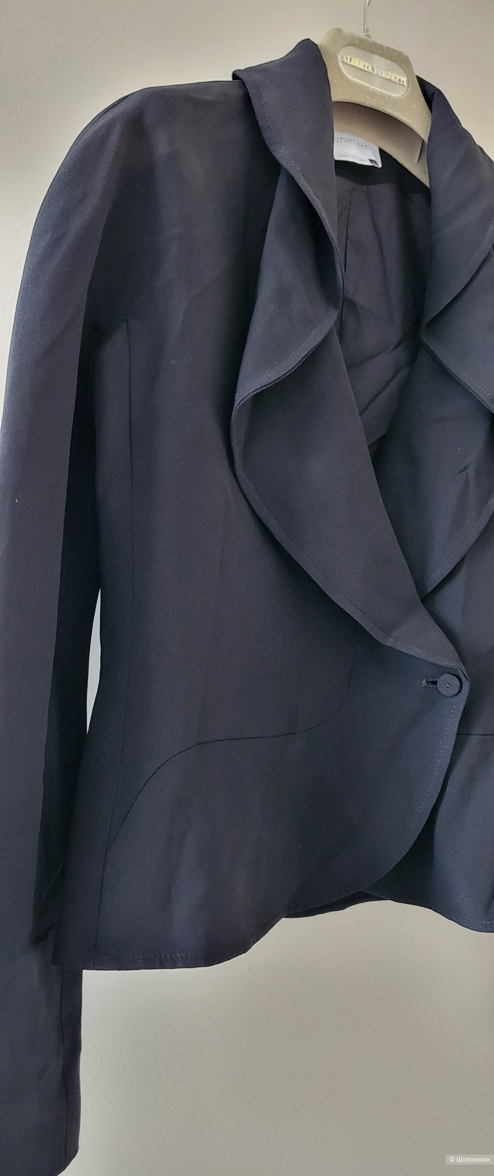 Жакет Caractere, it.44 на 46+-