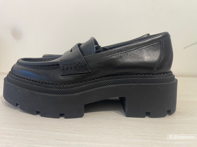 Лоферы Zara, Размер 38 EUR.